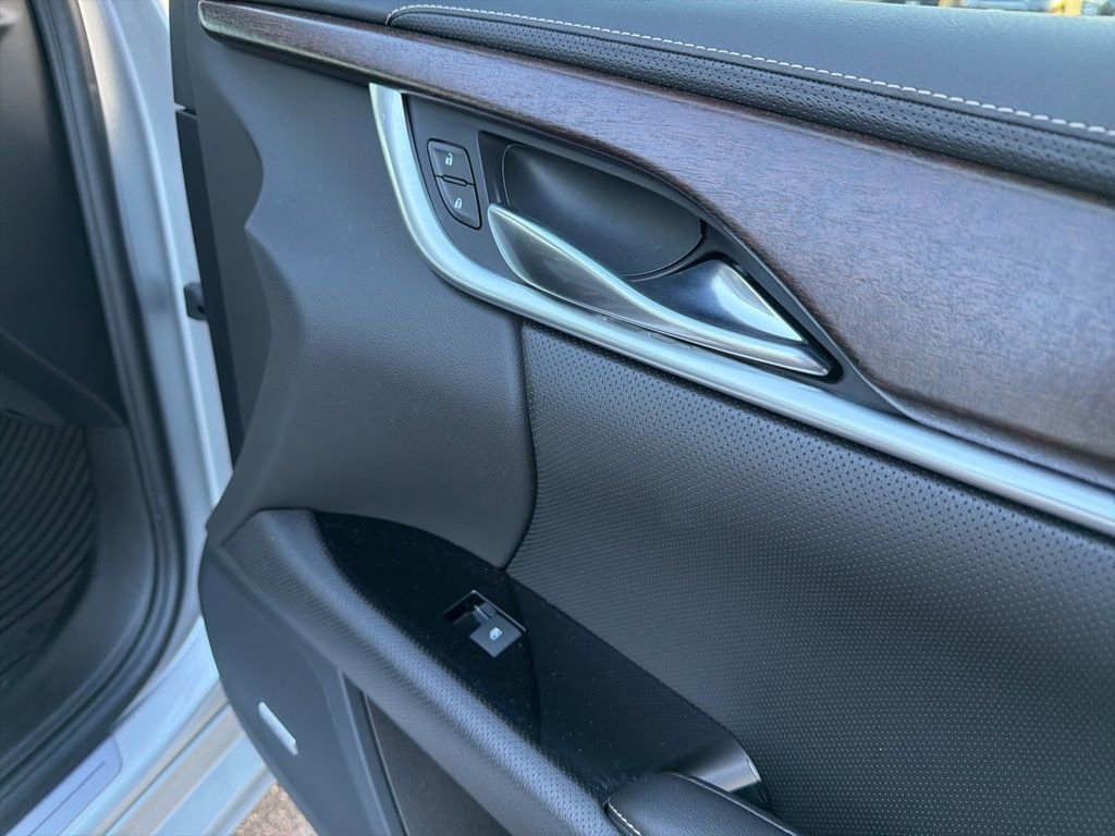 Used 2019 Cadillac XTS Luxury w/ Driver Awareness Package image 28