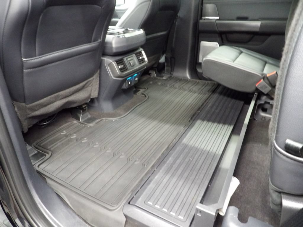 Used 2024 Ford F150 Lariat w/ Equipment Group 502A High AWD/4WD image 59