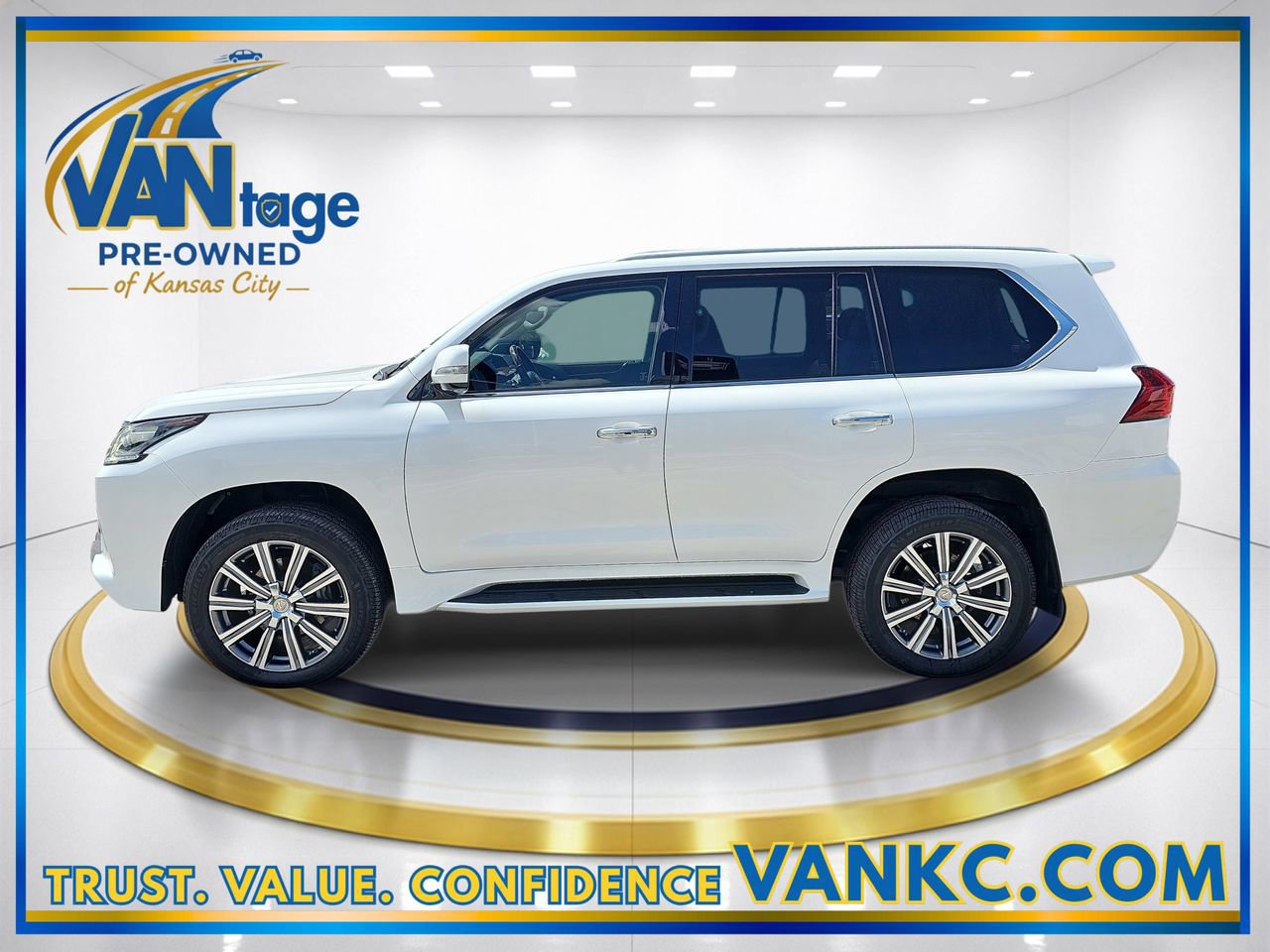 Used 2016 Lexus LX 570 4WD w/ Luxury Package image 10