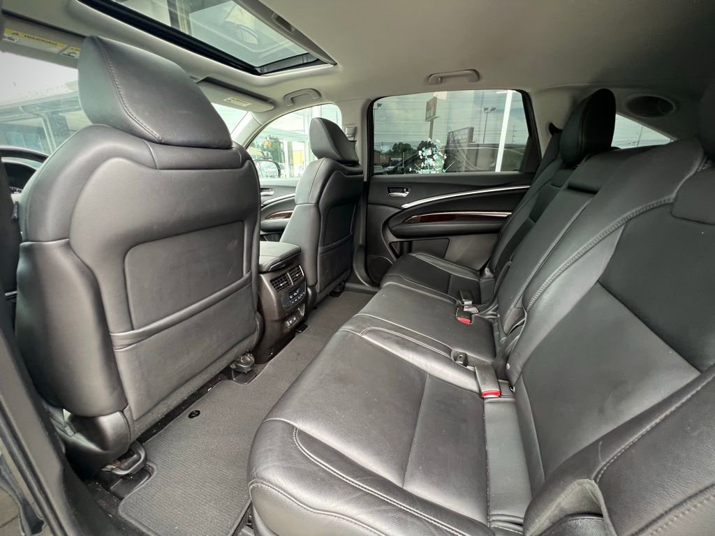 Used 2018 Acura MDX SH-AWD w/ Technology Package image 16