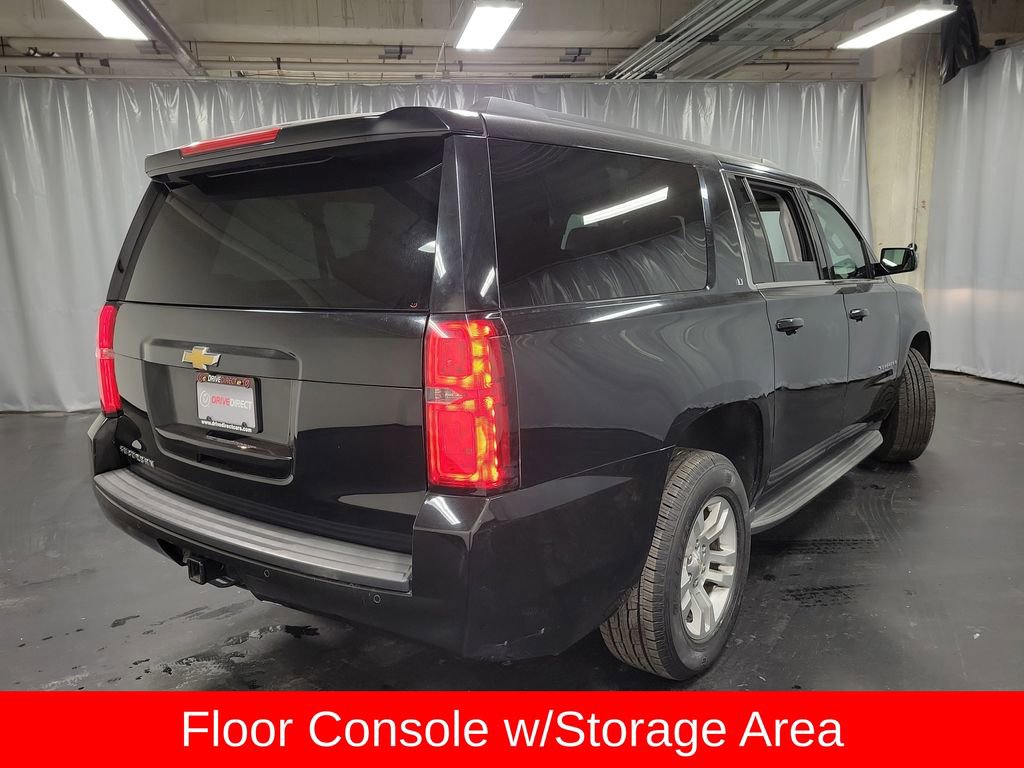 Used 2017 Chevrolet Suburban LT image 9