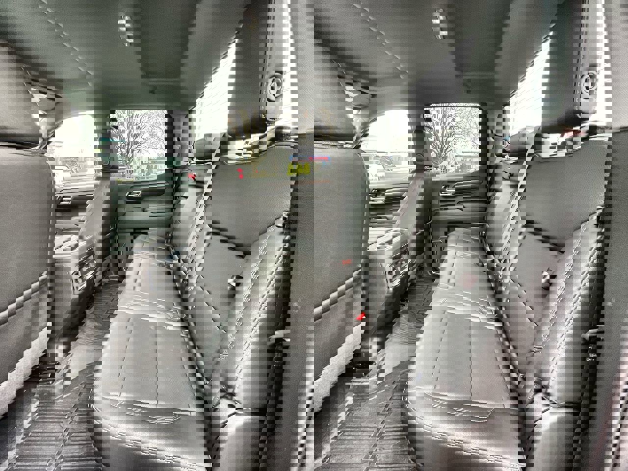 Used 2022 GMC Sierra 1500 SLT w/ SLT Convenience Package image 25