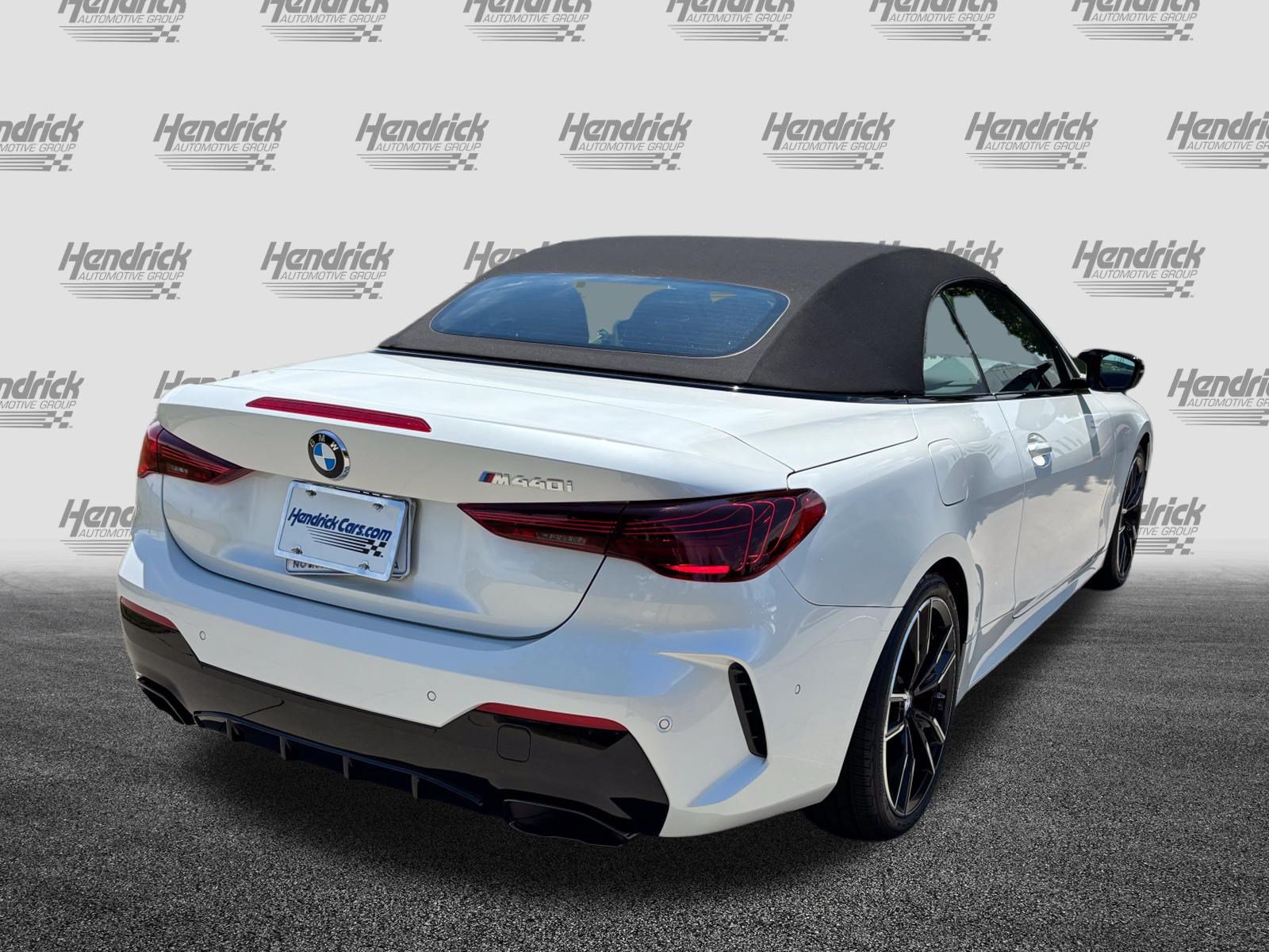 Certified 2026 BMW M440i Convertible RWD image 10