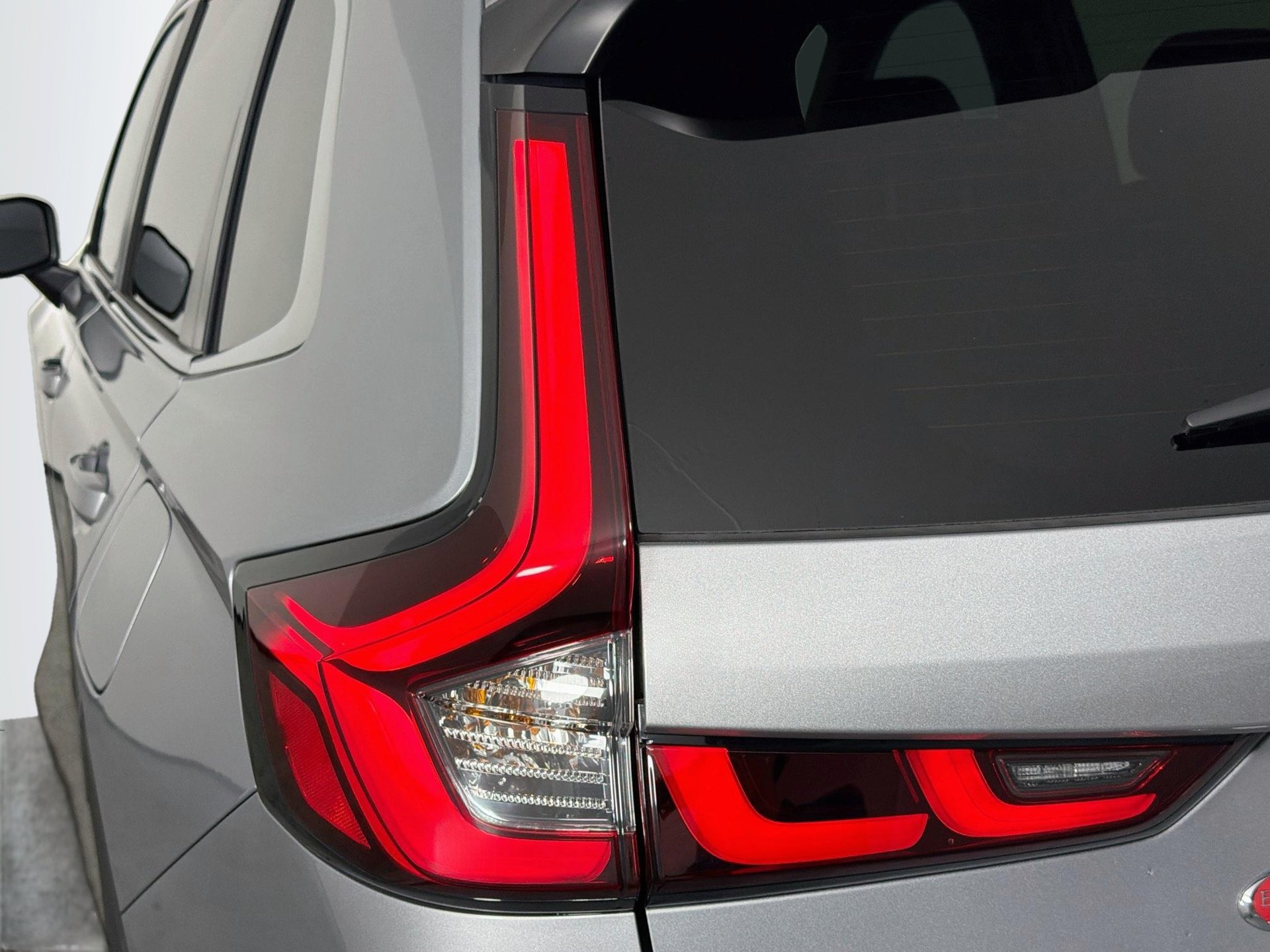 Used 2024 Honda CR-V Sport image 10