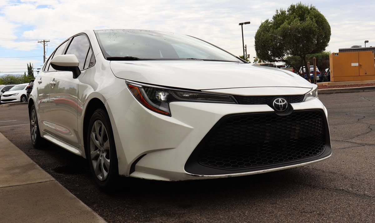 Used 2021 Toyota Corolla LE FWD image 18