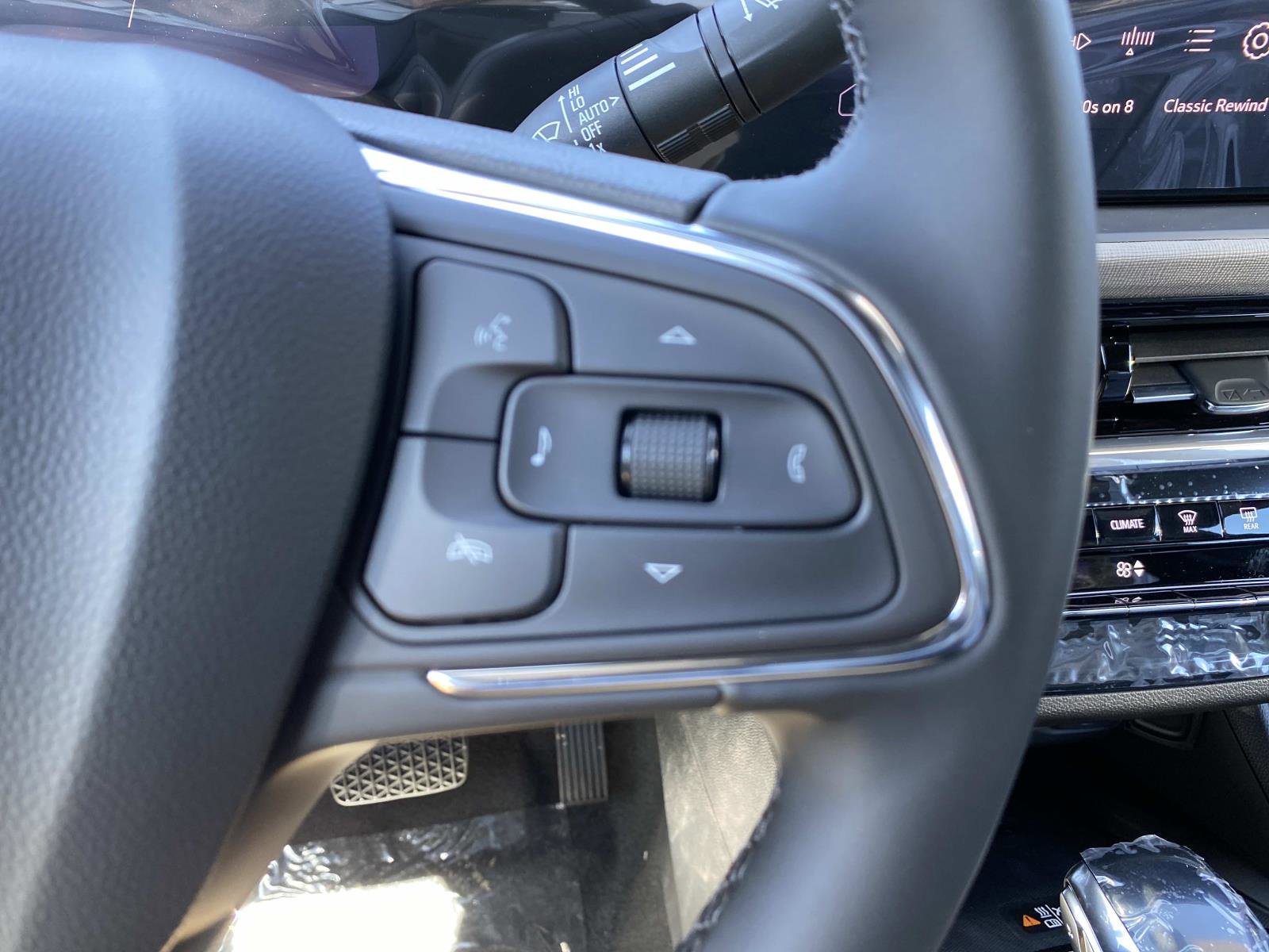 New 2026 Buick Envista Avenir FWD image 14