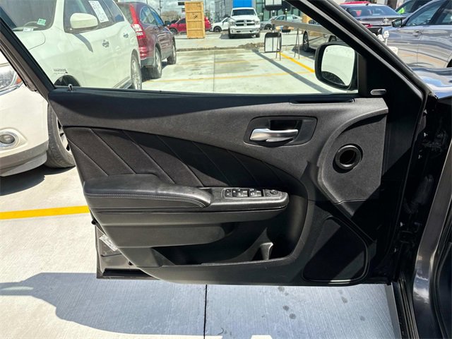 Used 2022 Dodge Charger GT w/ Blacktop Package image 19