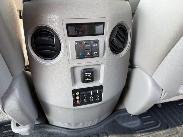 Used 2011 Honda Pilot Touring image 13