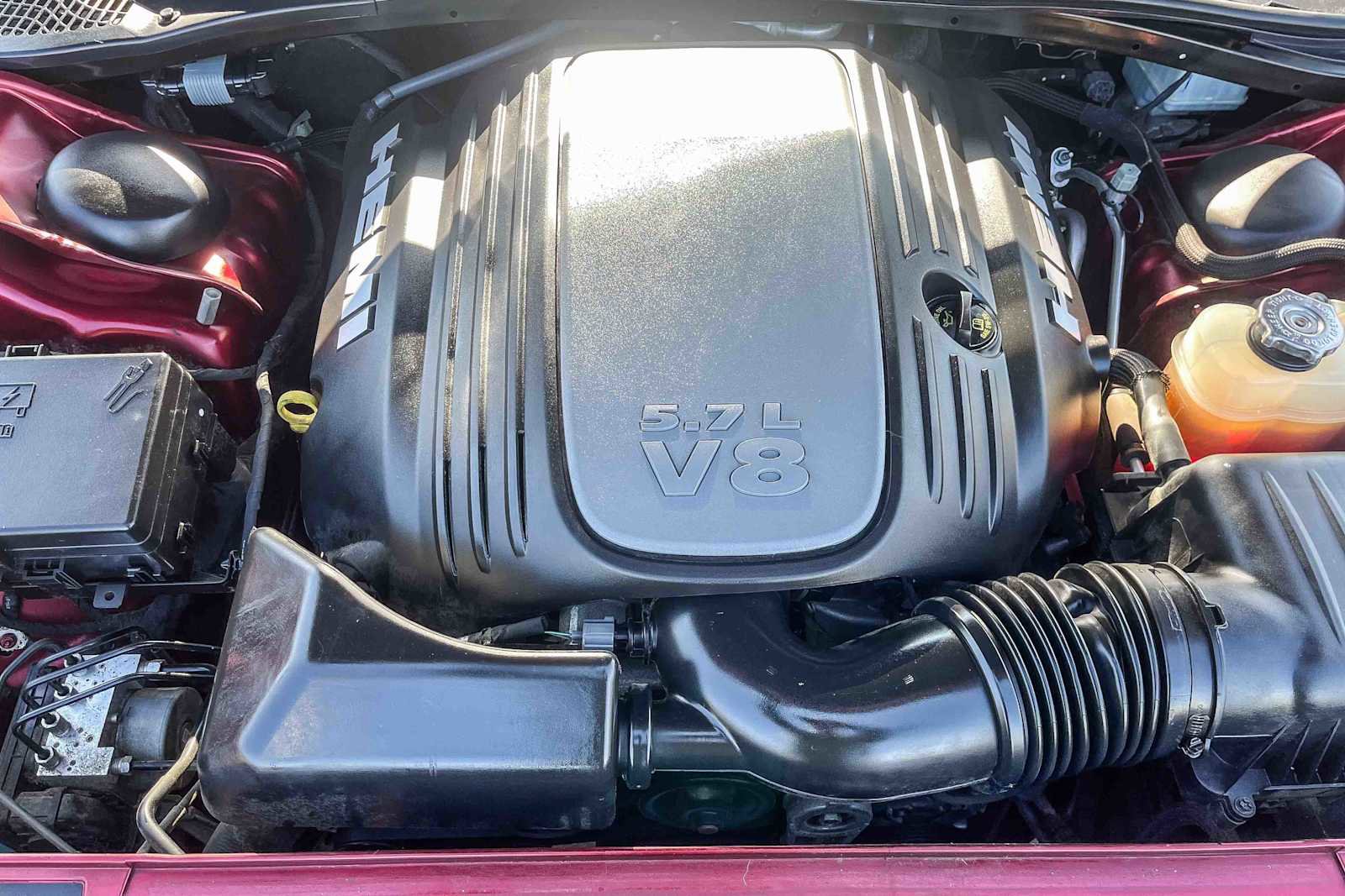 Used 2017 Dodge Challenger R/T image 24