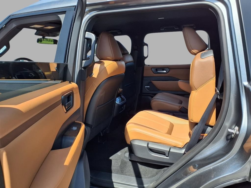 New 2026 Nissan Armada SL w/ Captain's Chari Seat Package AWD/4WD image 23