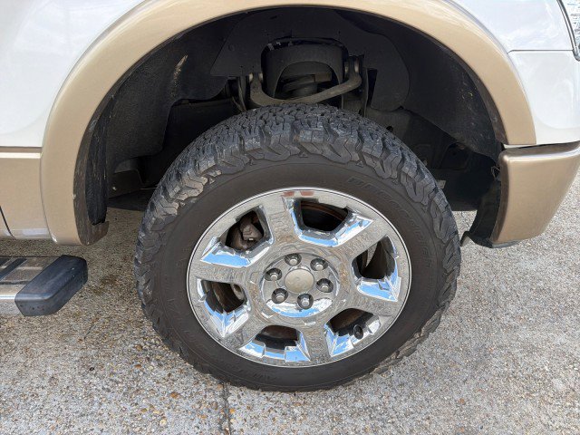 Used 2013 Ford F150 King Ranch w/ King Ranch Luxury Pkg AWD/4WD image 15