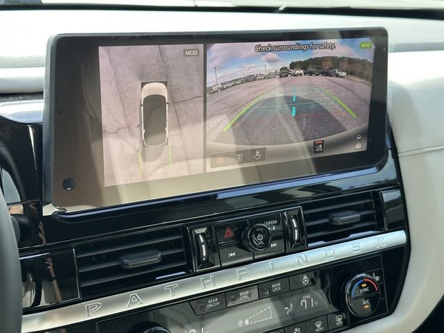 New 2026 Nissan Pathfinder SL FWD image 20