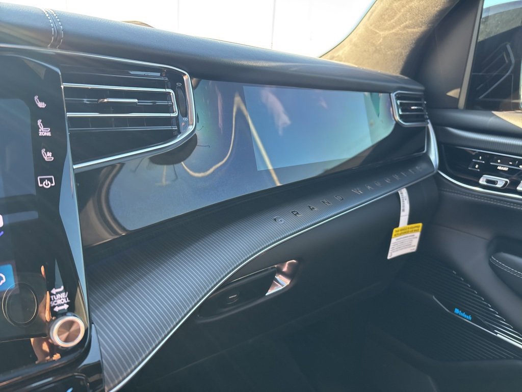 New 2025 Jeep Grand Wagoneer L Series II Obsidian w/ Quick Order Packagew 28T image 19