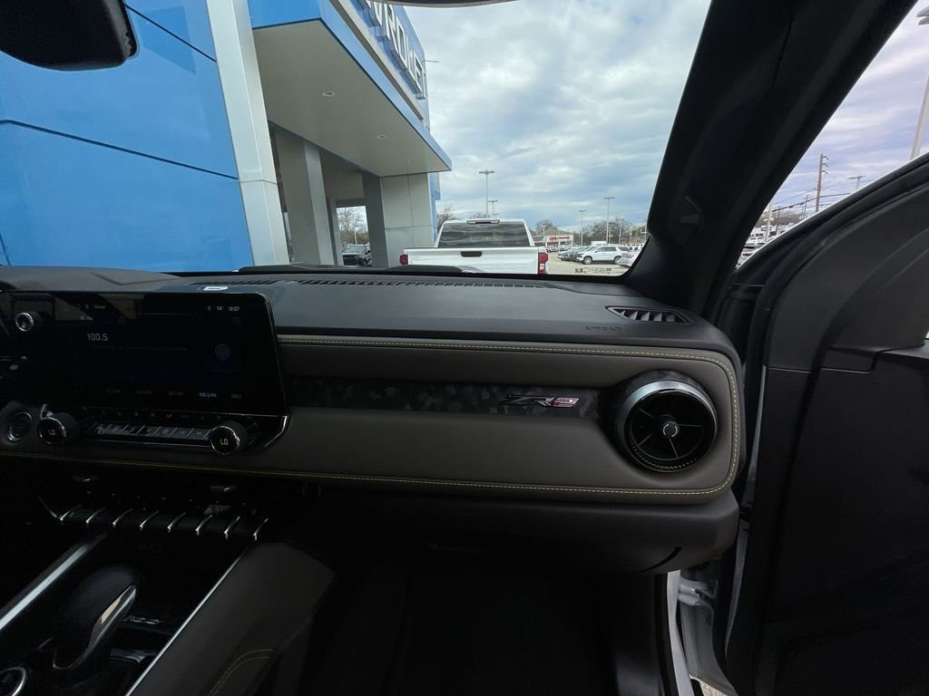 Used 2026 Chevrolet Colorado ZR2 w/ Technology Package image 29