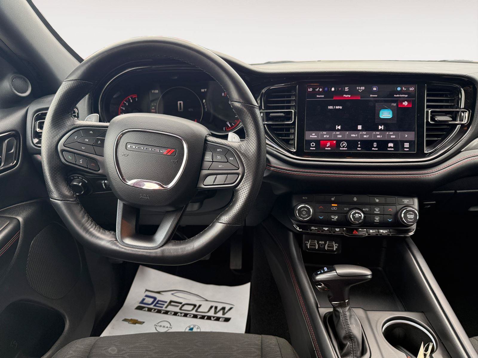 Used 2025 Dodge Durango GT AWD/4WD image 13