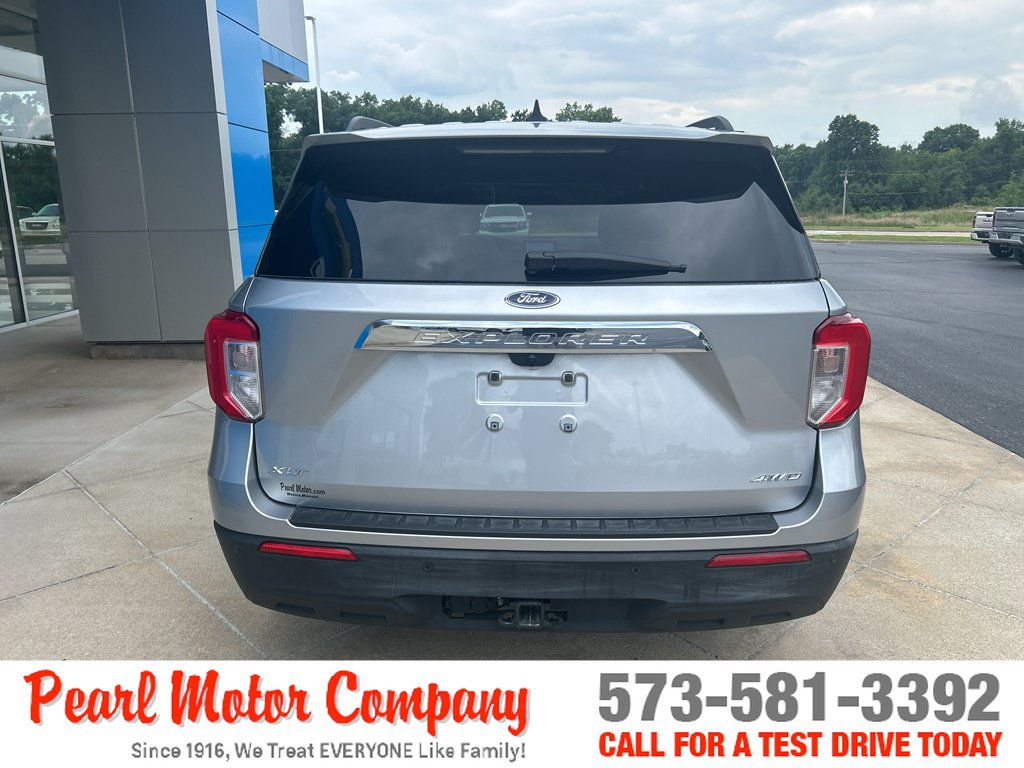 Used 2022 Ford Explorer XLT w/ Class IV Trailer Tow Package AWD/4WD image 5