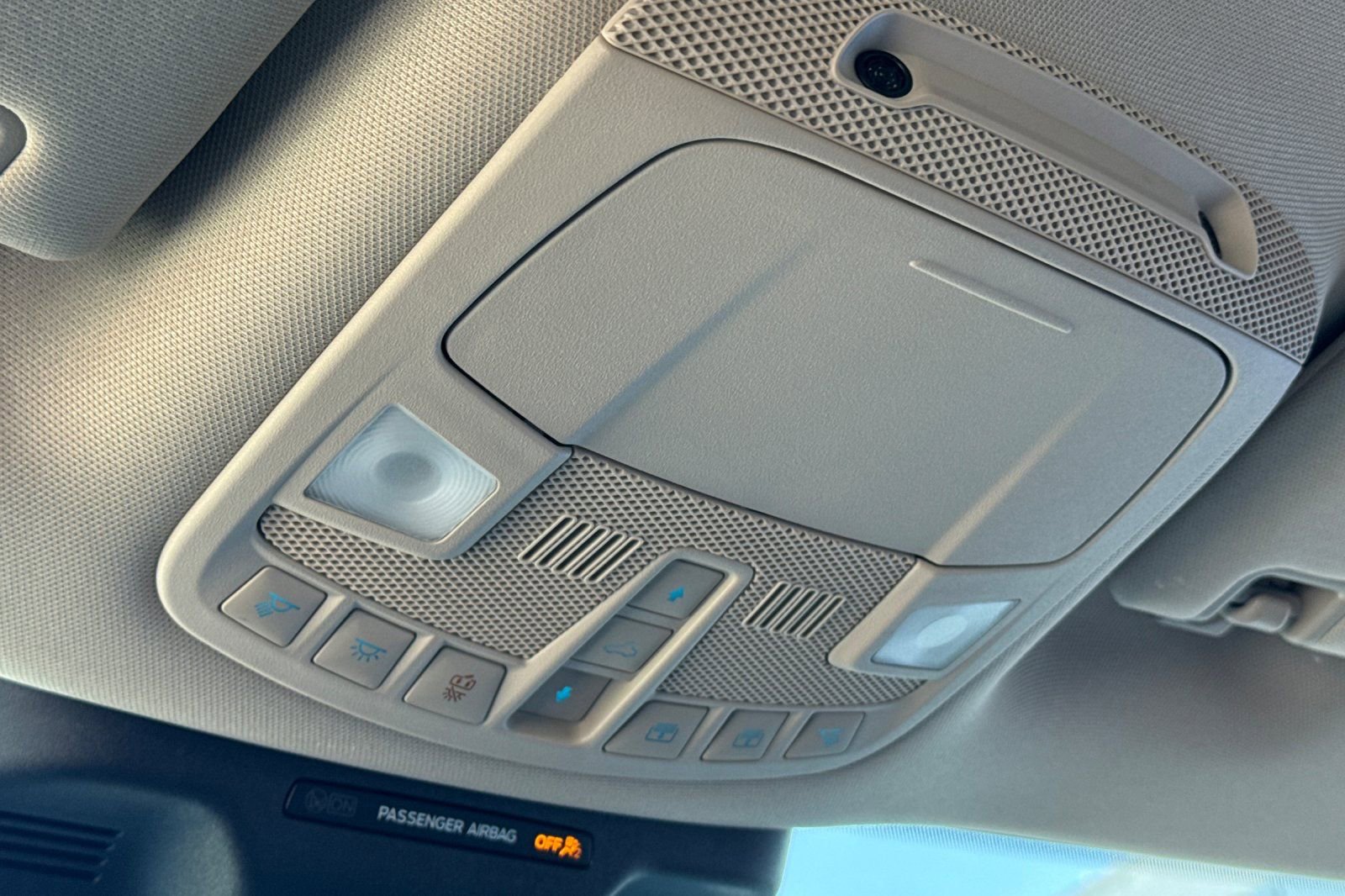 Used 2024 Ford Expedition Limited image 24