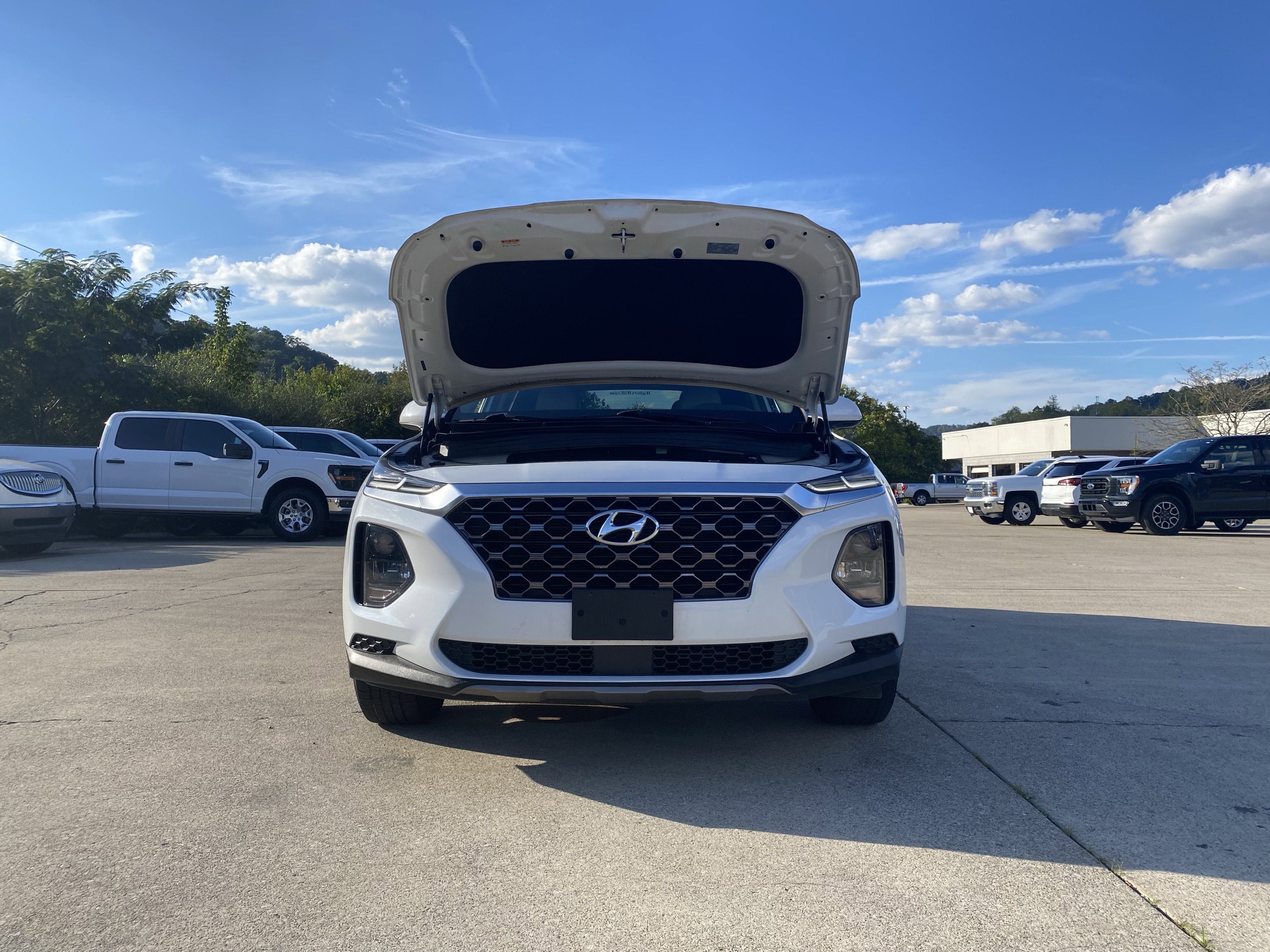 Used 2020 Hyundai Santa Fe SE image 27
