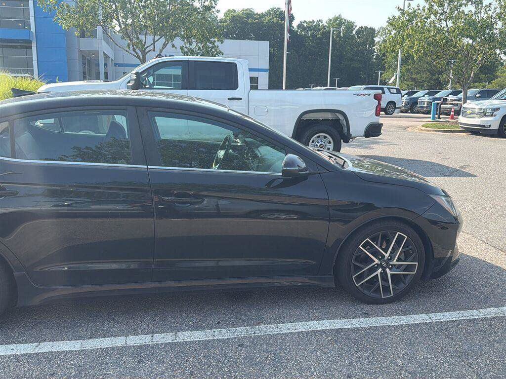 Used 2020 Hyundai Elantra Sport w/ Cargo Package (C1) FWD image 6