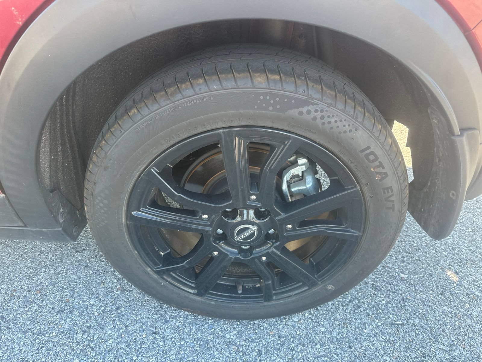 Used 2024 Nissan Kicks SR w/ SR Premium Package FWD image 9