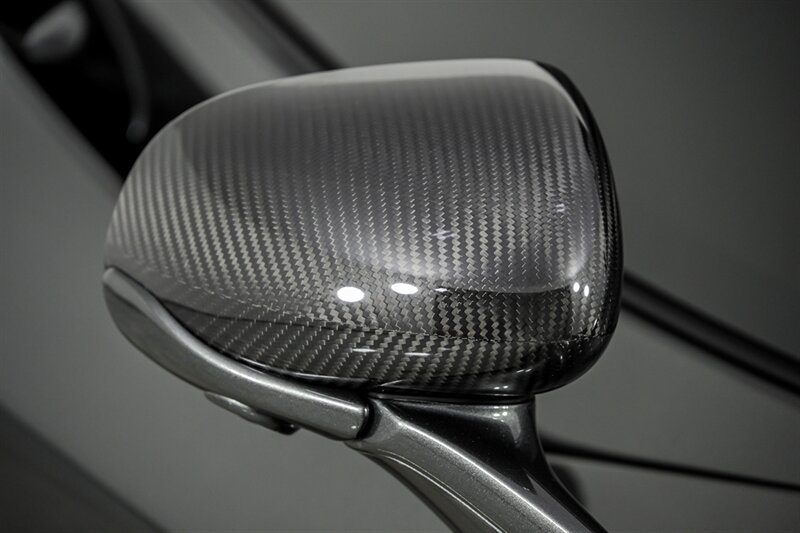 Used 2019 McLaren 720S RWD image 5