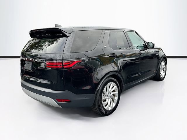 Used 2024 Land Rover Discovery S image 7