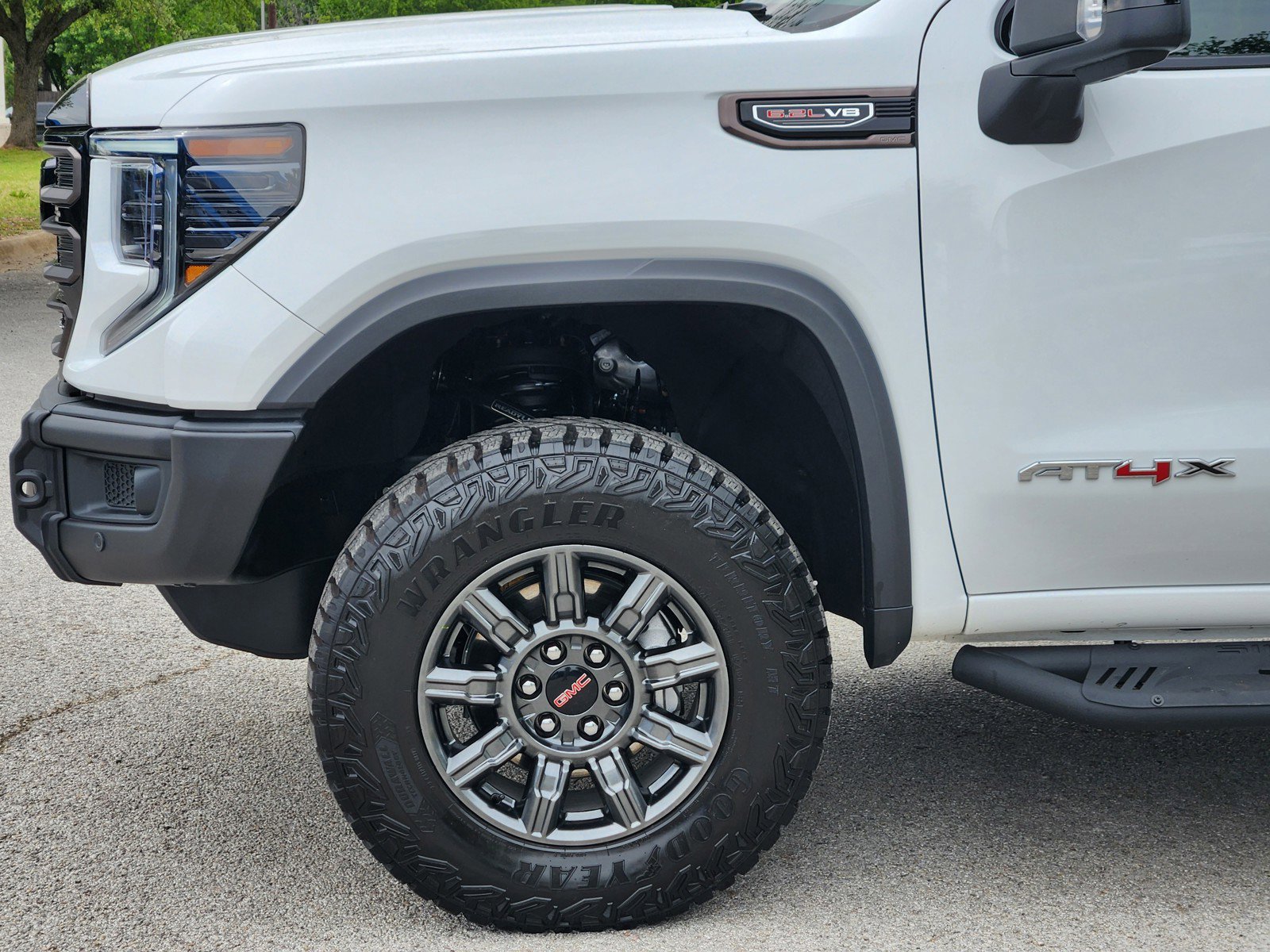 Used 2026 GMC Sierra 1500 AT4X AWD/4WD image 59