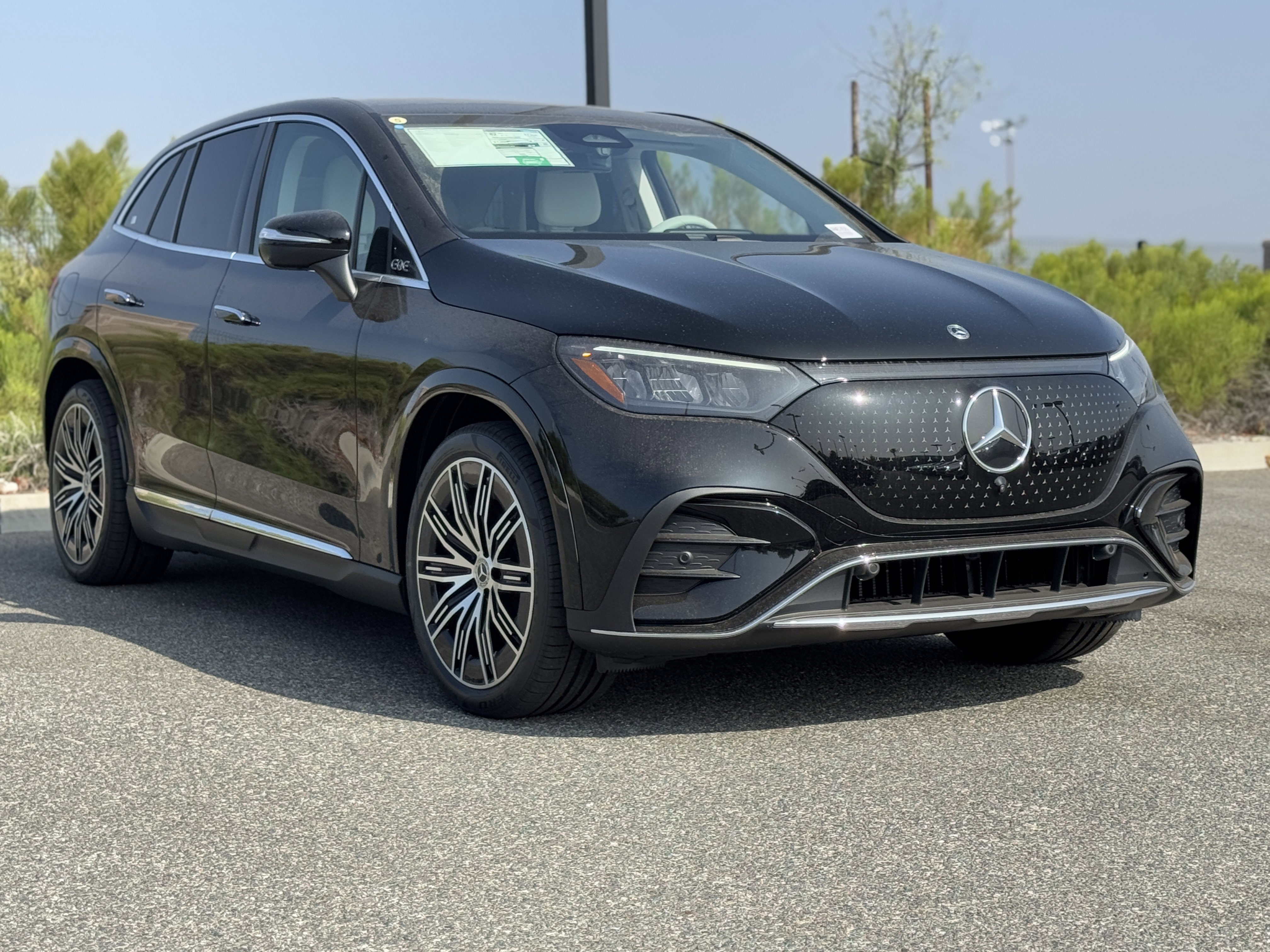 New 2026 Mercedes-Benz EQE 320+ SUV image 6