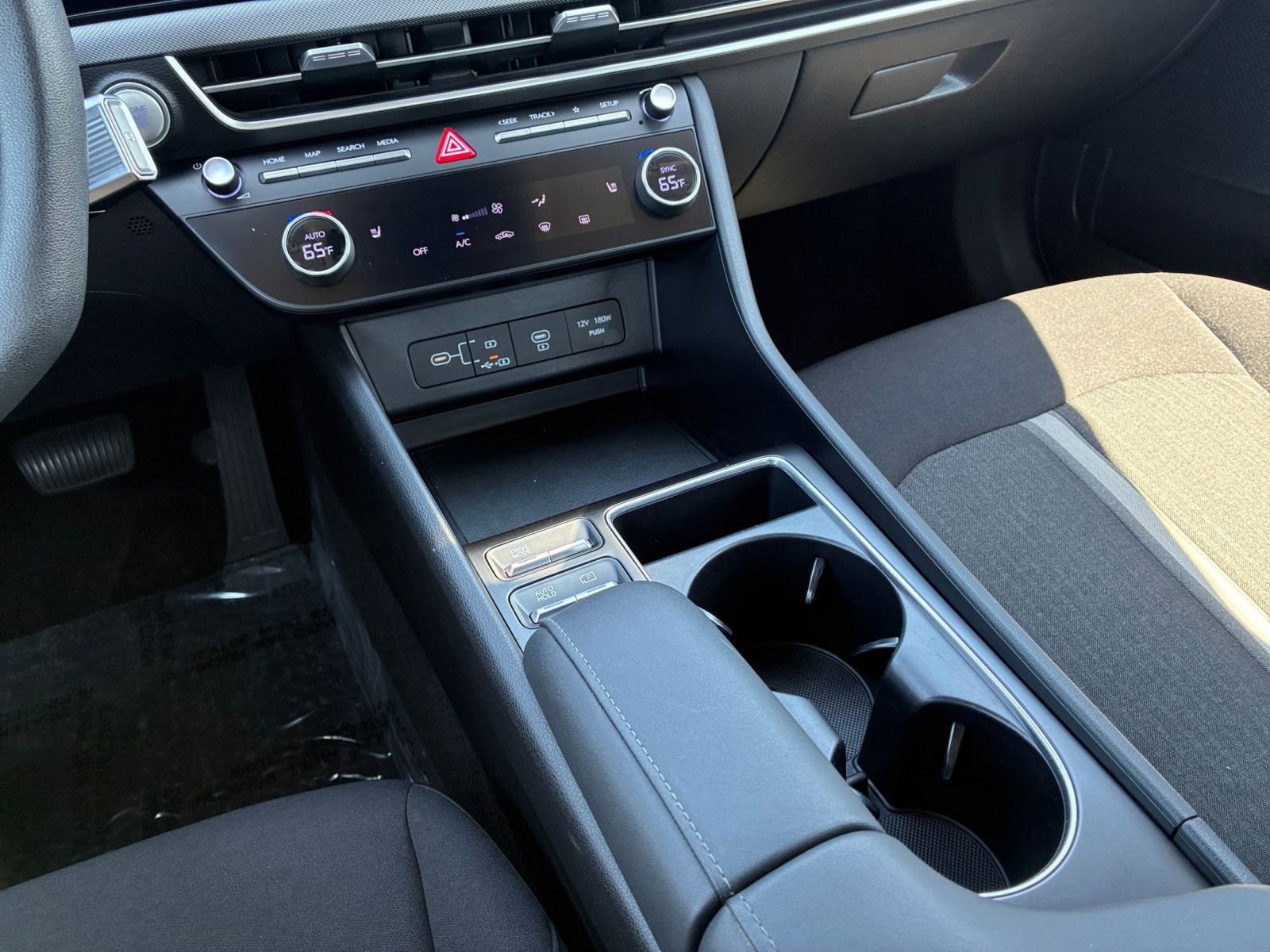 Used 2025 Hyundai Sonata SEL image 42