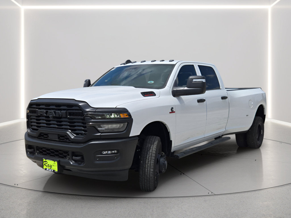 New 2026 RAM 3500 Tradesman AWD/4WD image 4