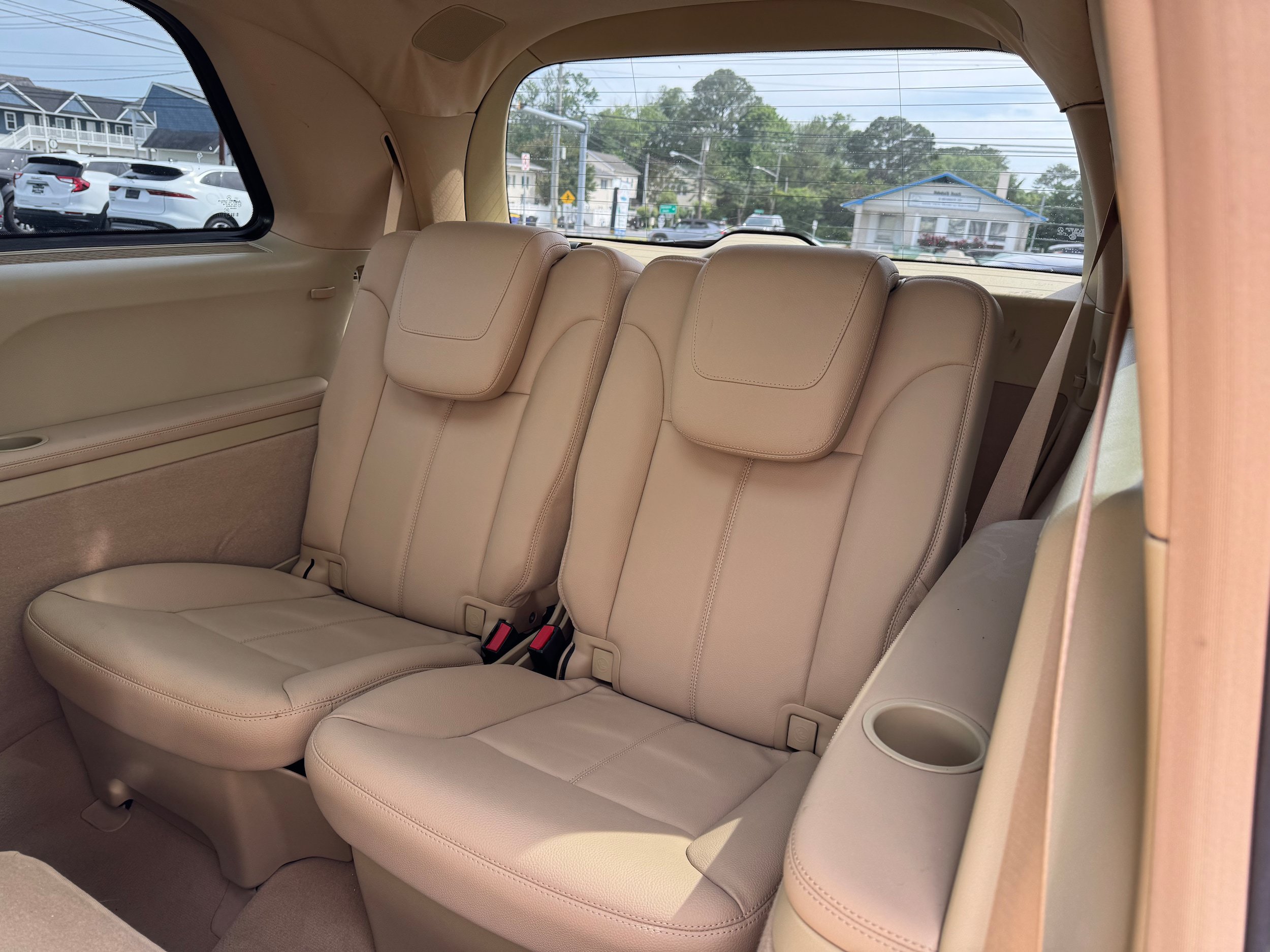 Used 2012 Mercedes-Benz GL 450 4MATIC image 32