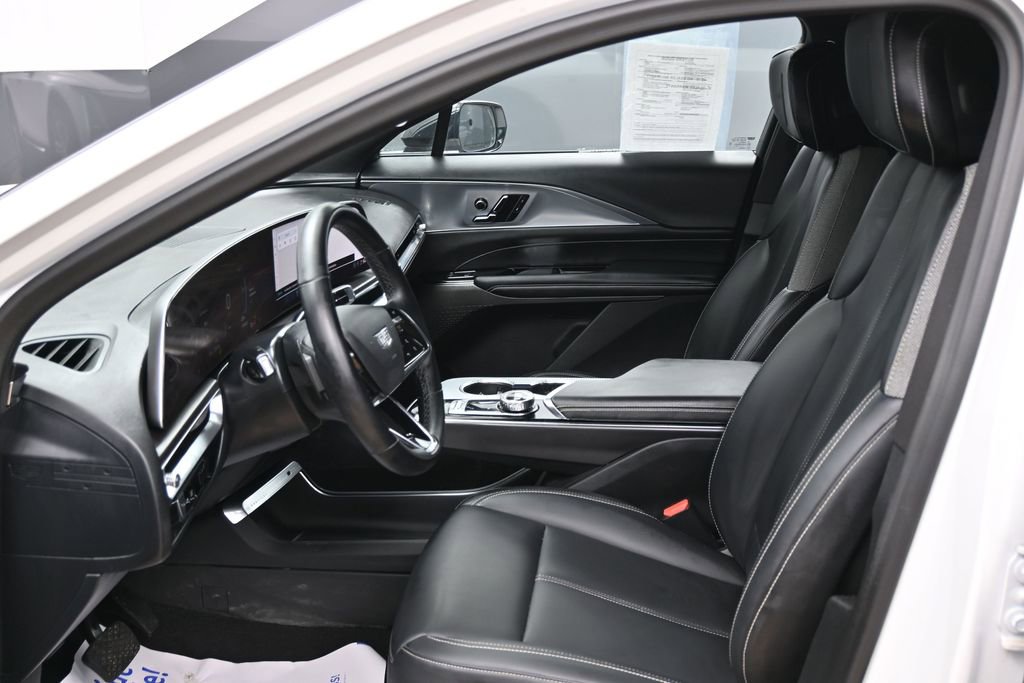 Used 2024 Cadillac Lyriq Tech RWD image 26