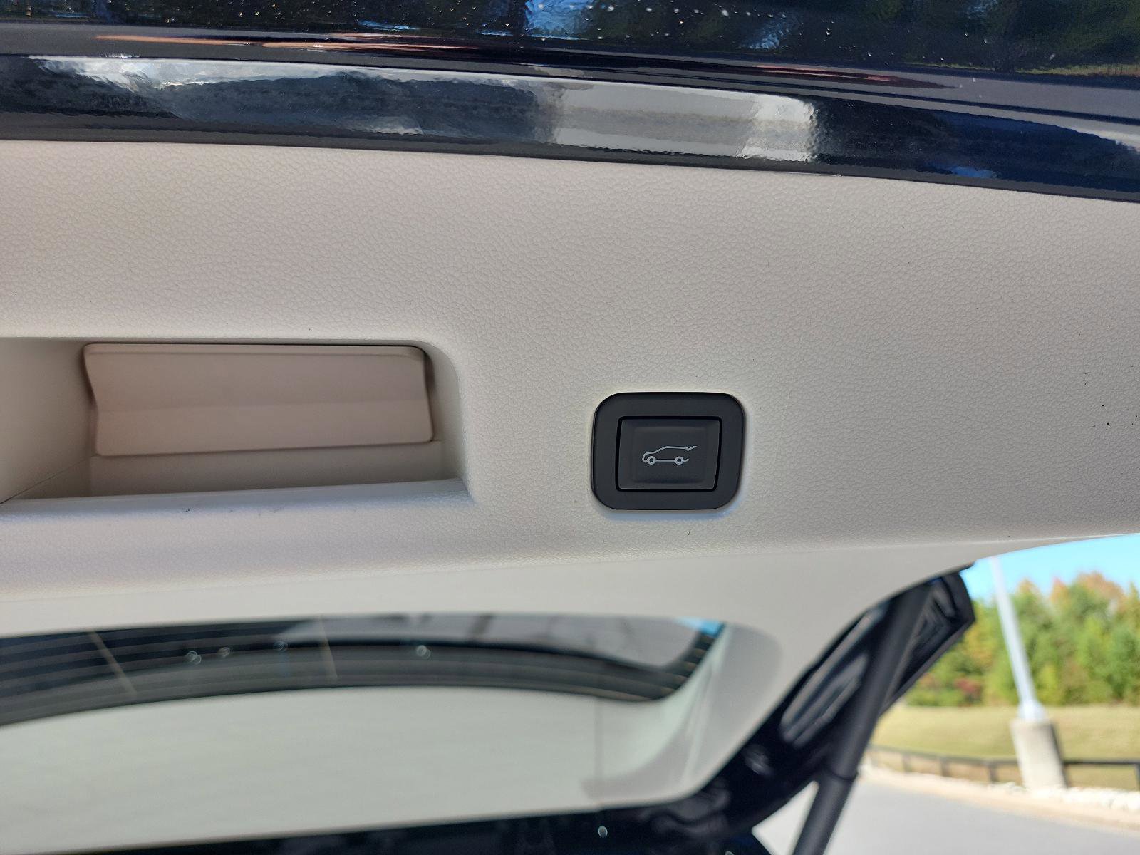 New 2026 Buick Enclave Avenir image 10