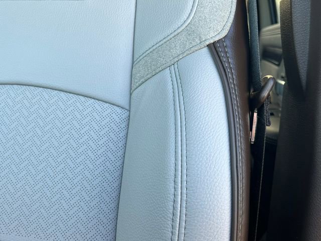 Used 2025 RAM 3500 Laramie image 25