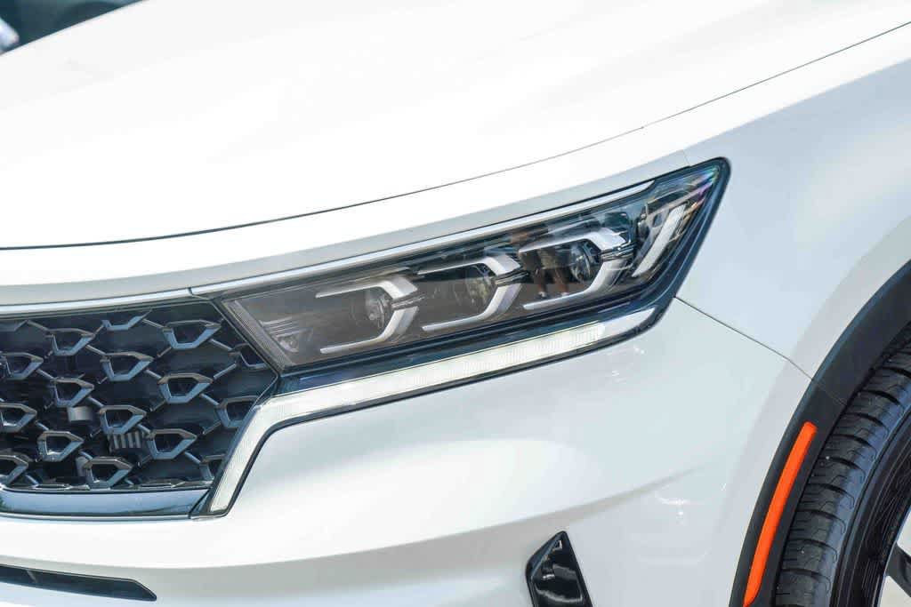Certified 2023 Kia Sorento SX Prestige AWD/4WD image 8