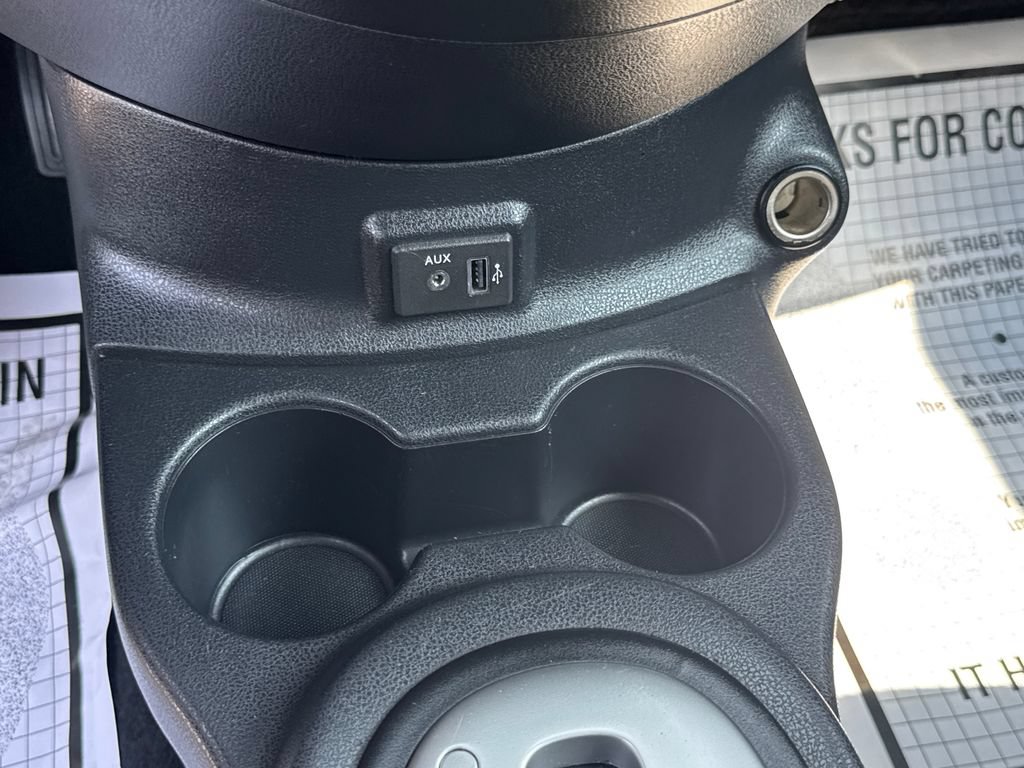 Used 2019 Nissan Versa Note SV FWD image 41