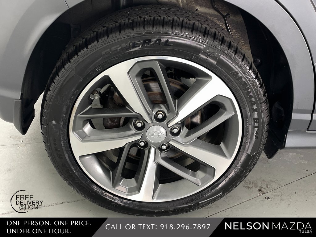 Used 2021 Hyundai Kona Ultimate w/ Cargo Package image 12