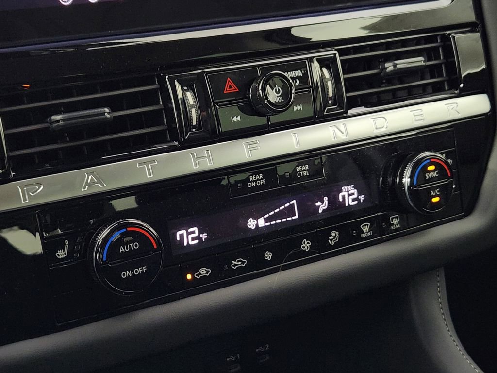 New 2026 Nissan Pathfinder SV image 21