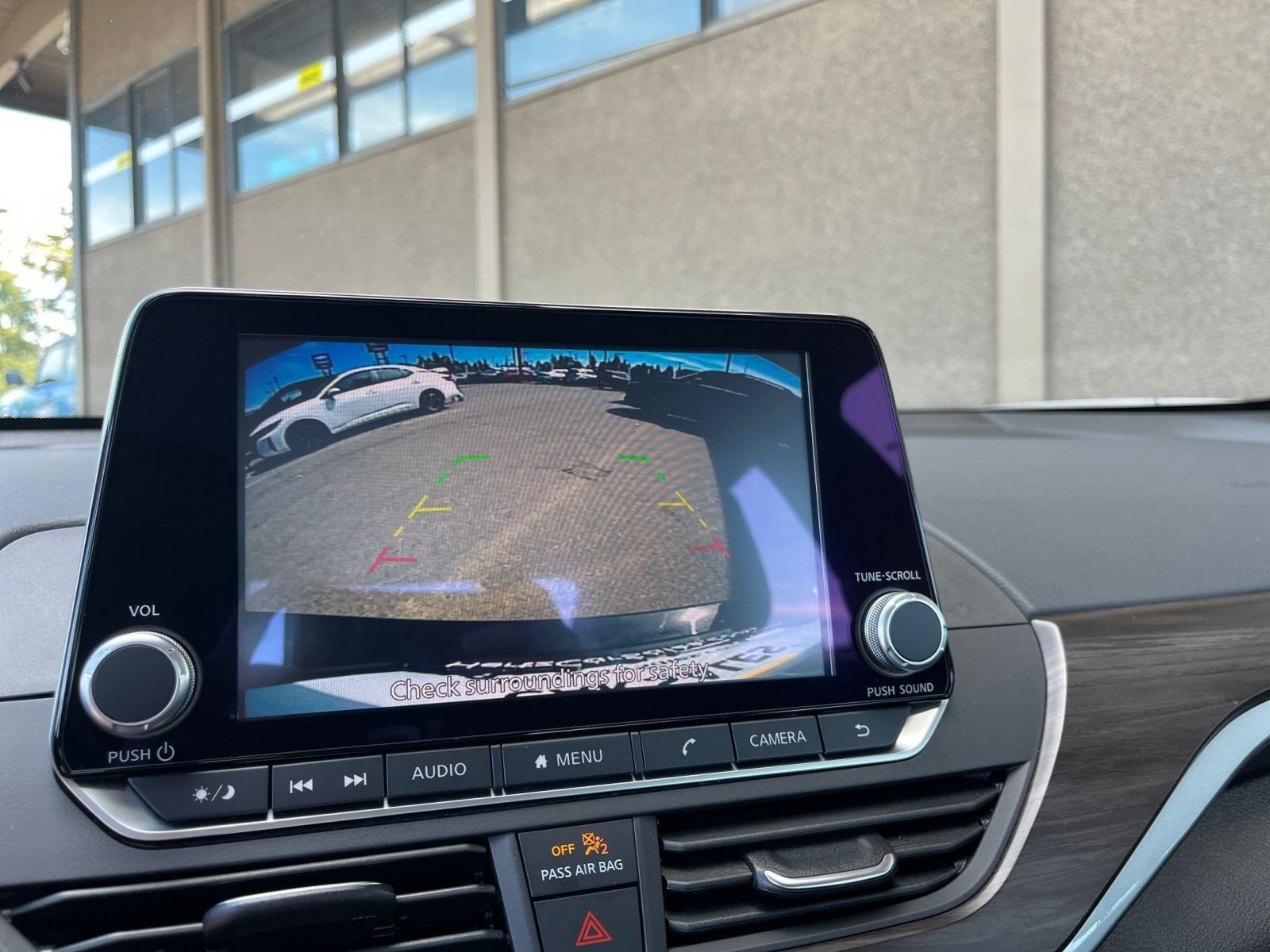 Used 2025 Nissan Altima 2.5 SV FWD image 20