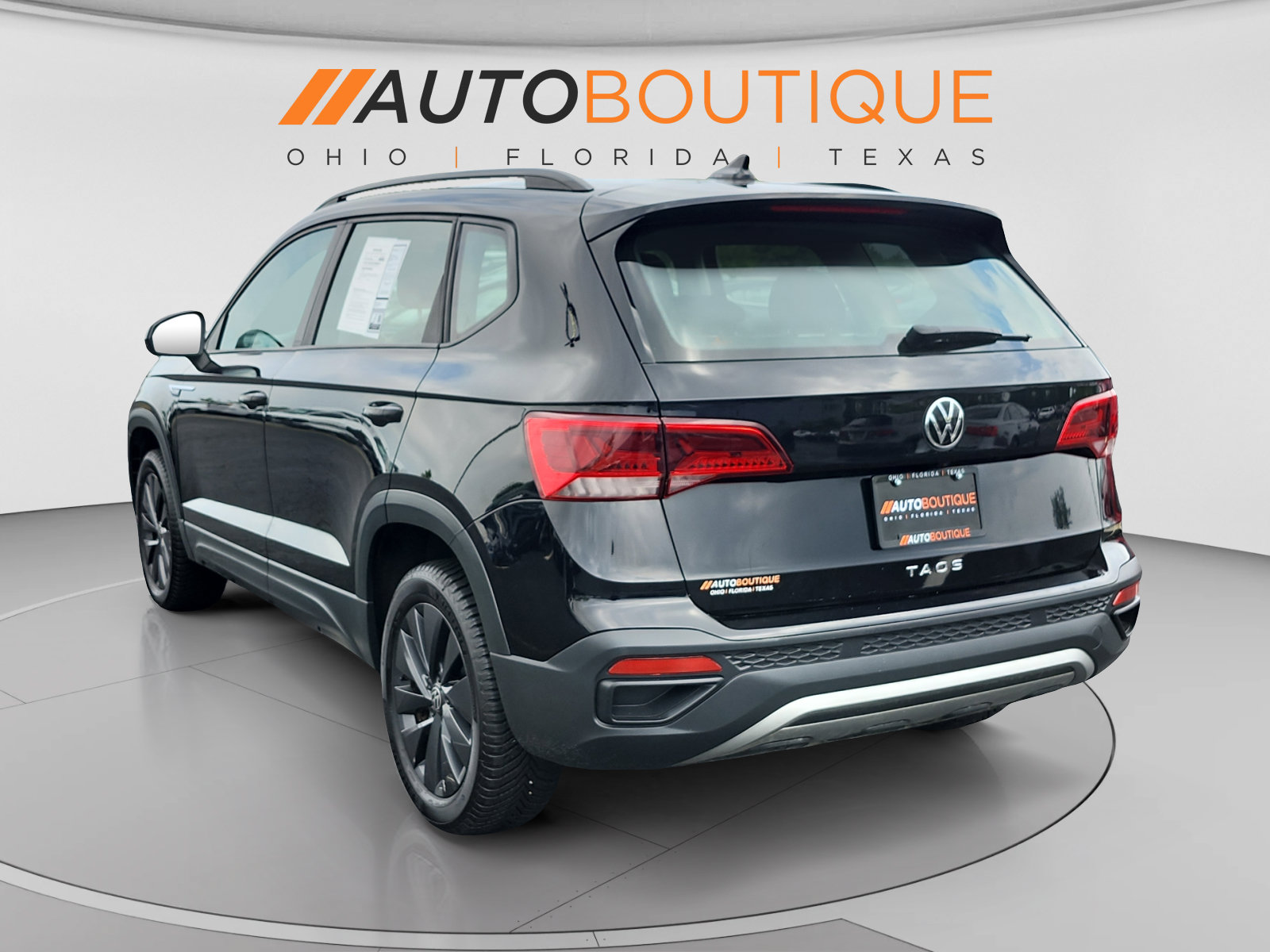 Used 2023 Volkswagen Taos S FWD image 3