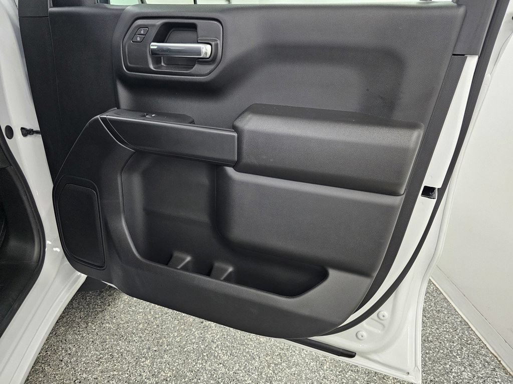 Used 2026 Chevrolet Silverado 1500 Custom AWD/4WD image 24