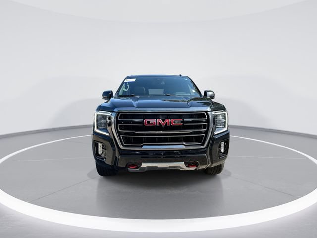 Used 2023 GMC Yukon AT4 w/ AT4 Premium Plus Package AWD/4WD image 3