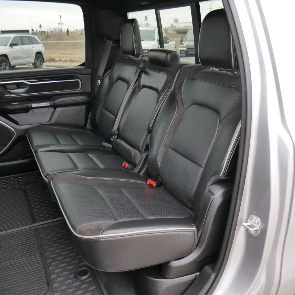Used 2022 RAM 1500 Laramie w/ Sport Appearance Package image 6