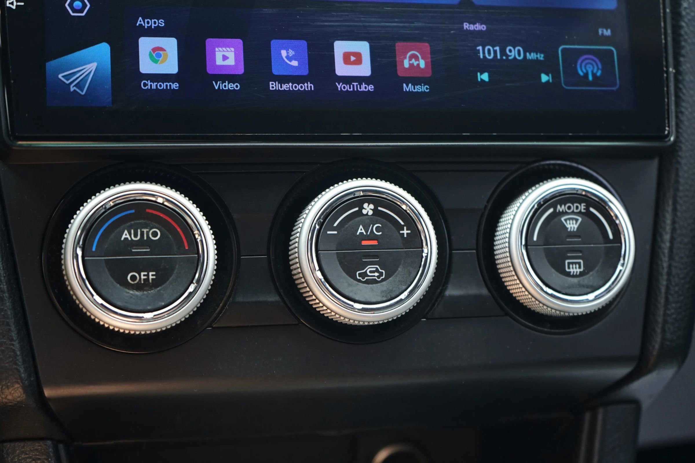 Used 2015 Subaru WRX image 23