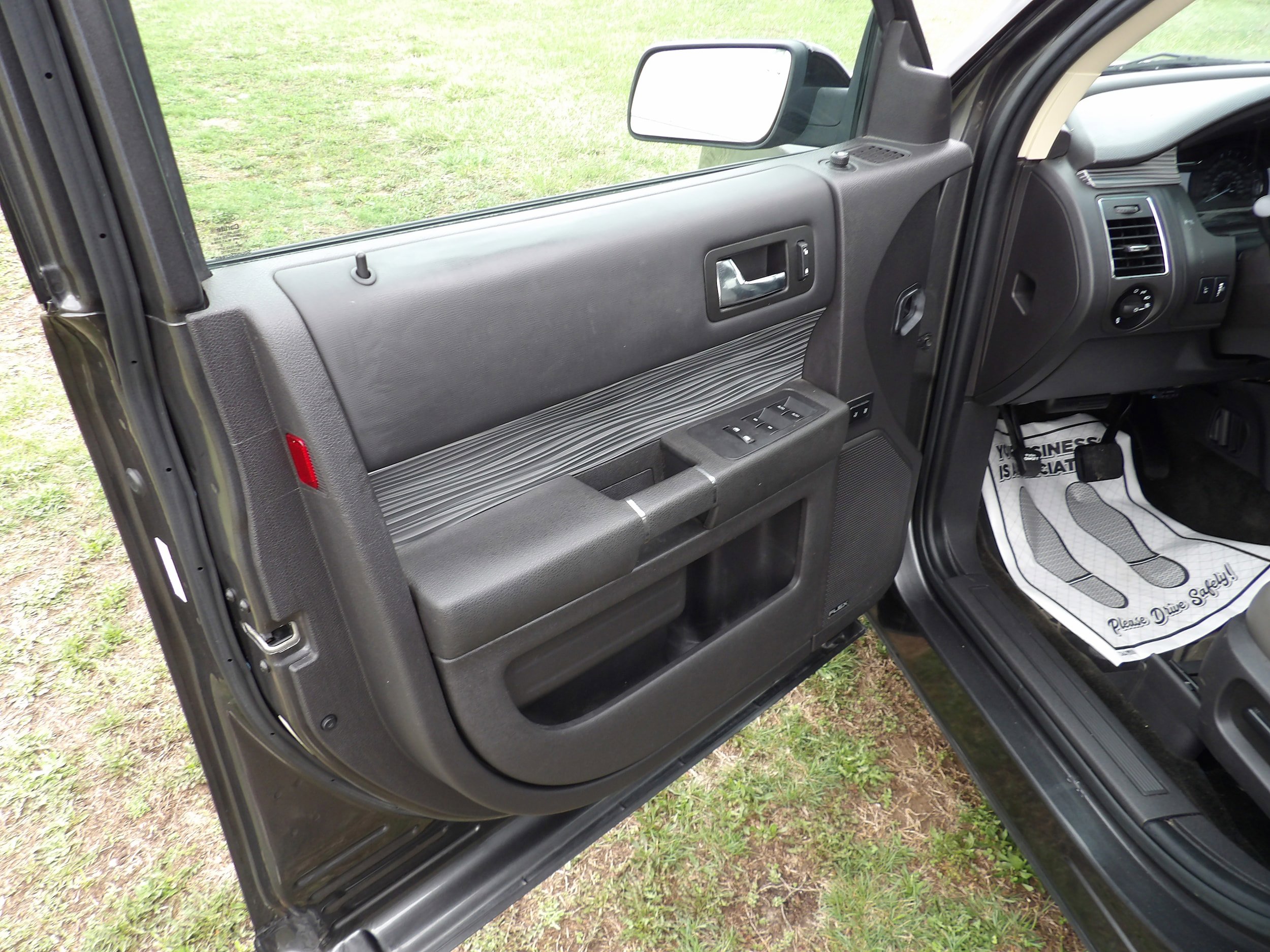 Used 2016 Ford Flex SEL w/ Equipment Group 202A image 16