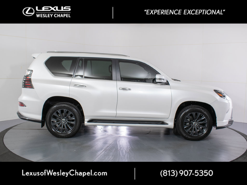 Certified 2023 Lexus GX 460 Luxury w/ Sport Design Package AWD/4WD image 2