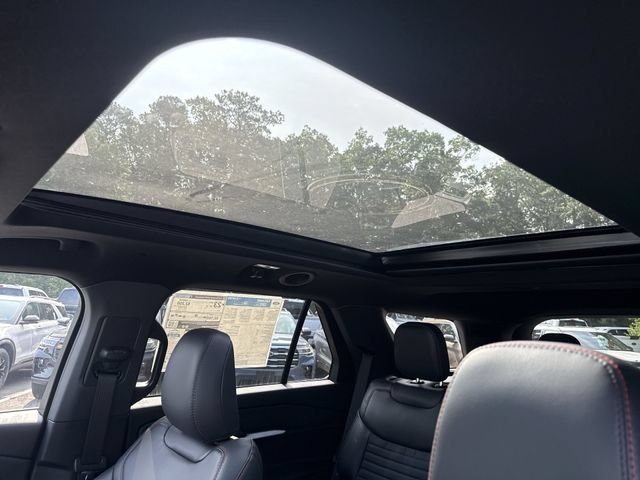 New 2026 Ford Explorer ST-Line w/ ST-Line Street Pack AWD/4WD image 22