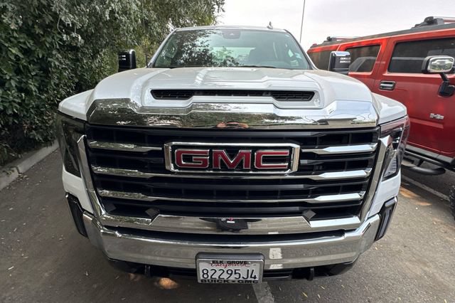 Used 2025 GMC Sierra 2500 SLT AWD/4WD image 3