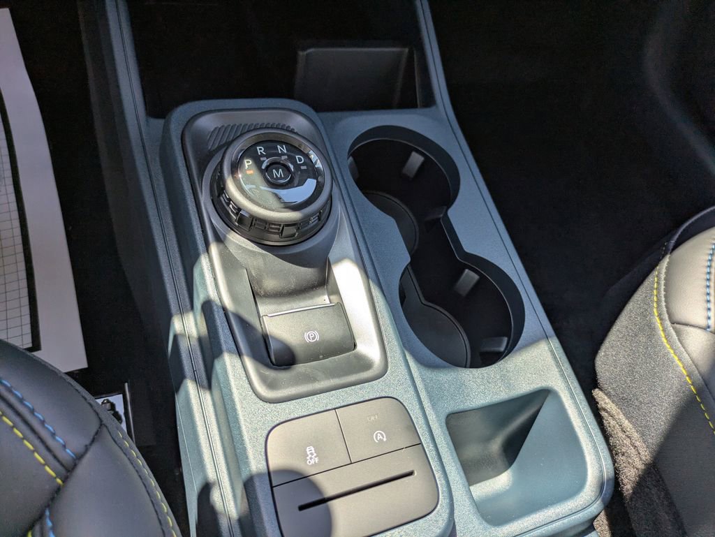 New 2025 Ford Maverick Lobo image 16