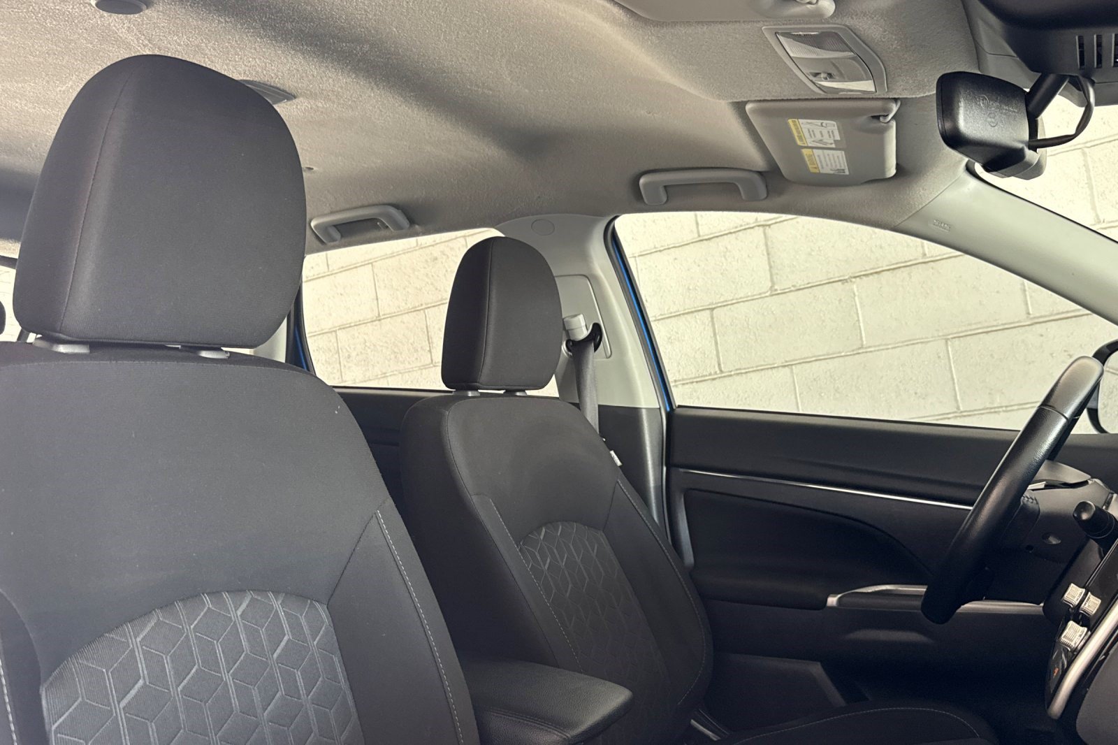 Used 2021 Mitsubishi Outlander Sport SE FWD image 32